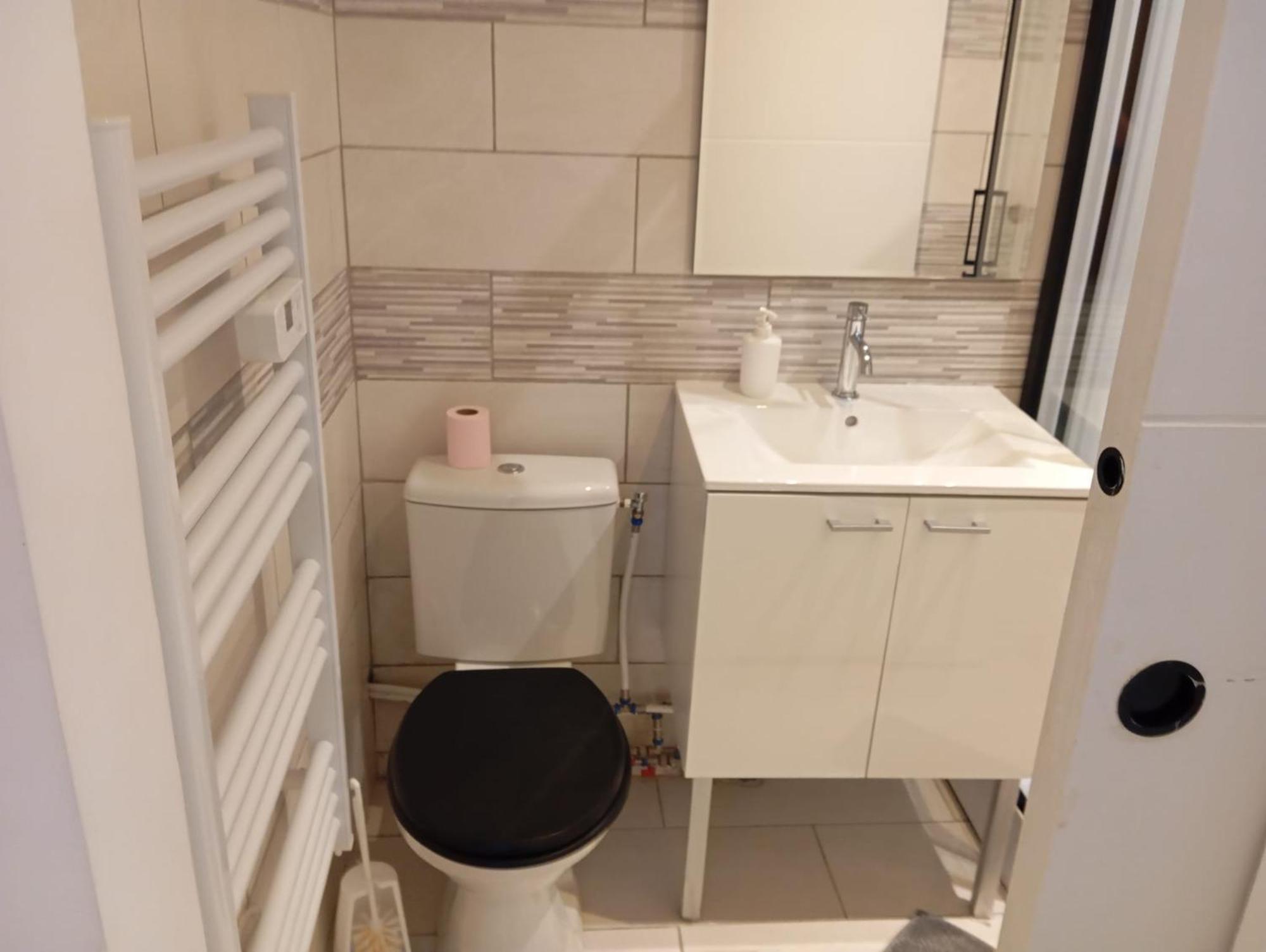 Jupiter Apartment Saint-Quentin  Ngoại thất bức ảnh